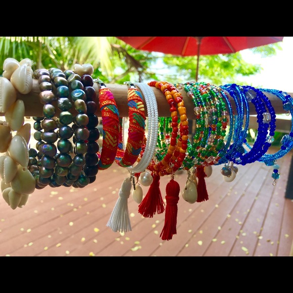 Bangles Lot for sale. Pearls/Cowrie is Sold - Picture 3 of 5